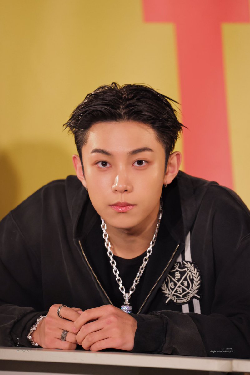 𐙚 eyeye∙♡🐰˚⋆ tweet media