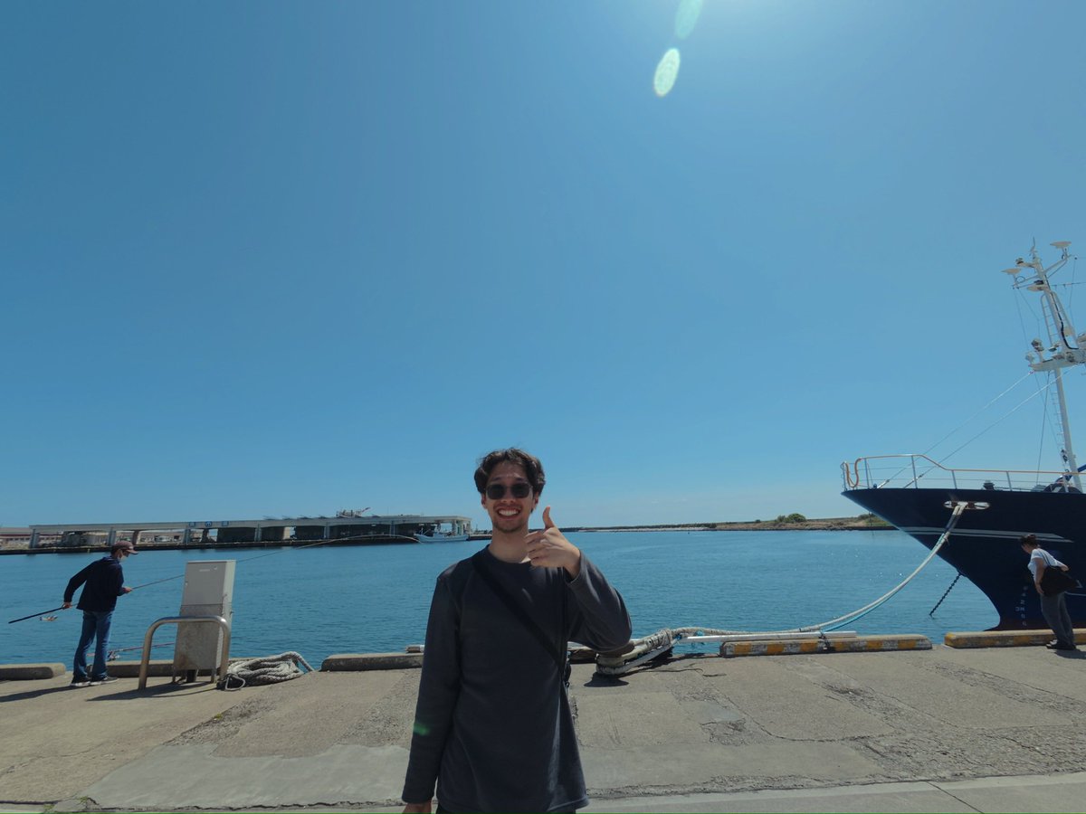 tomliboro's tweet photo. Fish market https://t.co/Xeb3CqcFyx
