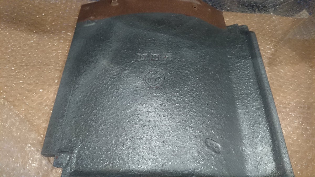 ちろりん tweet media