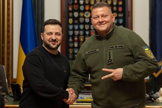 Камрад Комиссар tweet media