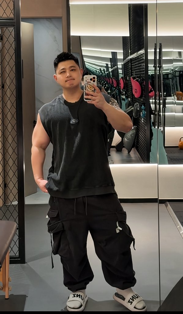 黑演武YanWu tweet media