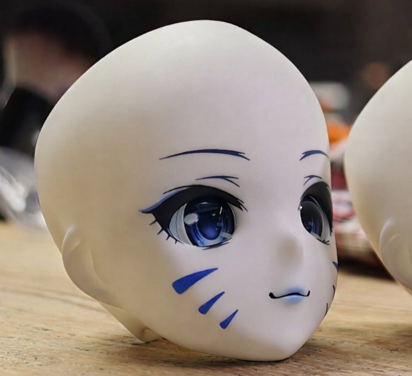 Lilium Roxanne tweet media