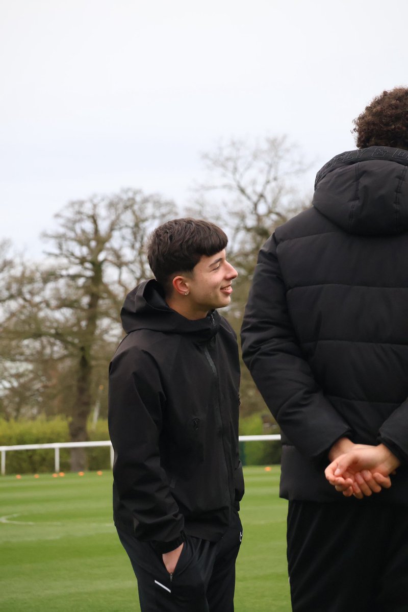 Future Pro tweet media