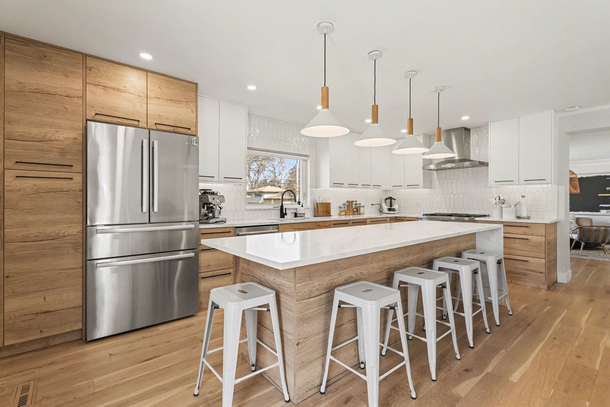 jenortman's tweet photo. 1515 E Oakton Street, Arlington Heights, IL, 60004
3 bed | 1.5 bath 1705 Sq. Ft.
Active | 649000
https://t.co/KtkmG5oYFh
Rarely Found Oversized Ranch in Desirable Arlington Heights! Much larger than expected, this beautifully updated ranch offers an open floorplan and... https://t.co/BVFNf057iA