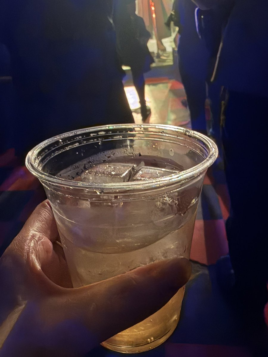 黒柳卍子／ウメノ13 tweet media