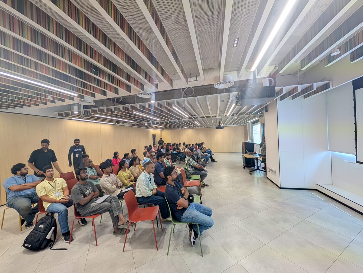 kernelmeetup's tweet photo. @vkoulk https://t.co/YhURDFFxfn