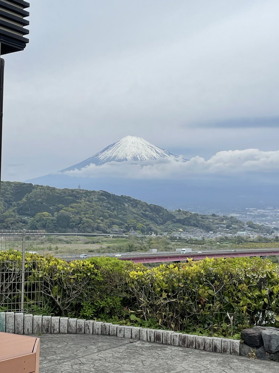 0178sea's tweet photo. 静岡旅行、今週の木曜日、沼津の富士山 https://t.co/kMFhVet1XF