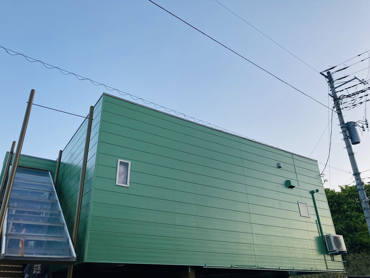 白/10do tweet media