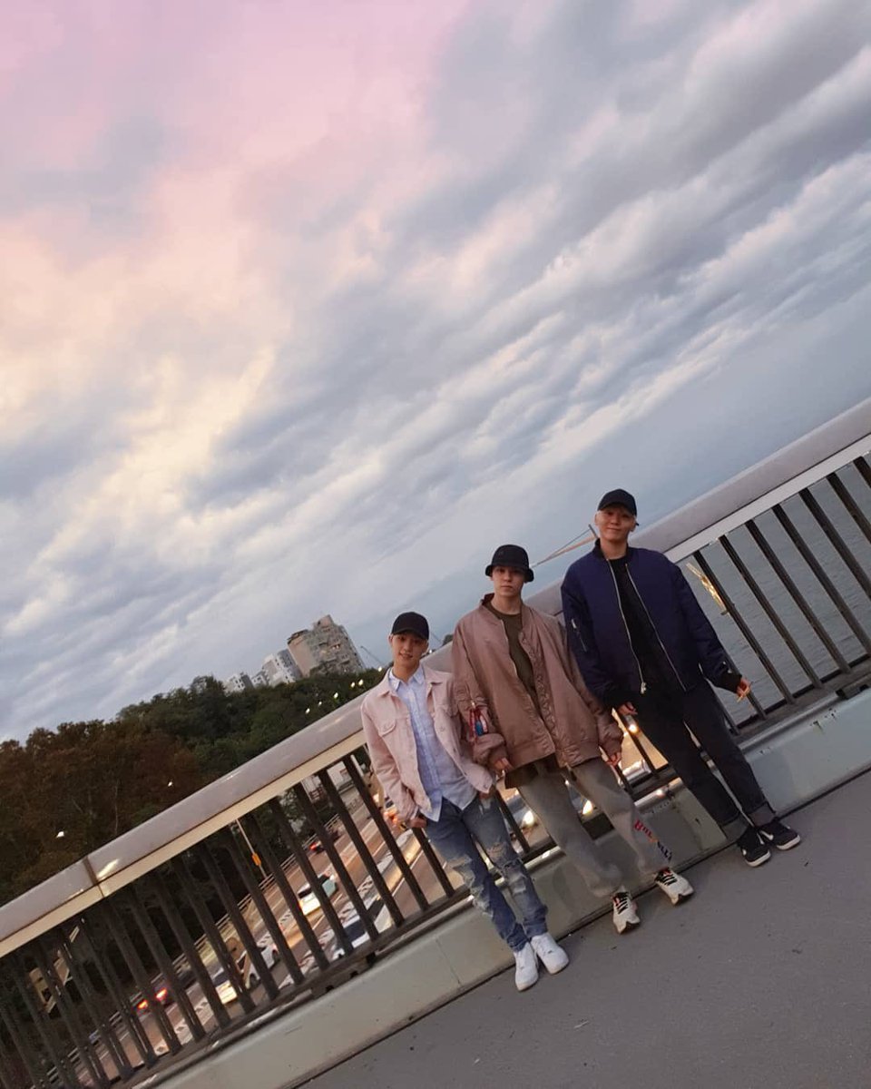 리 .ᐟ.ᐟ 🦦 tweet media