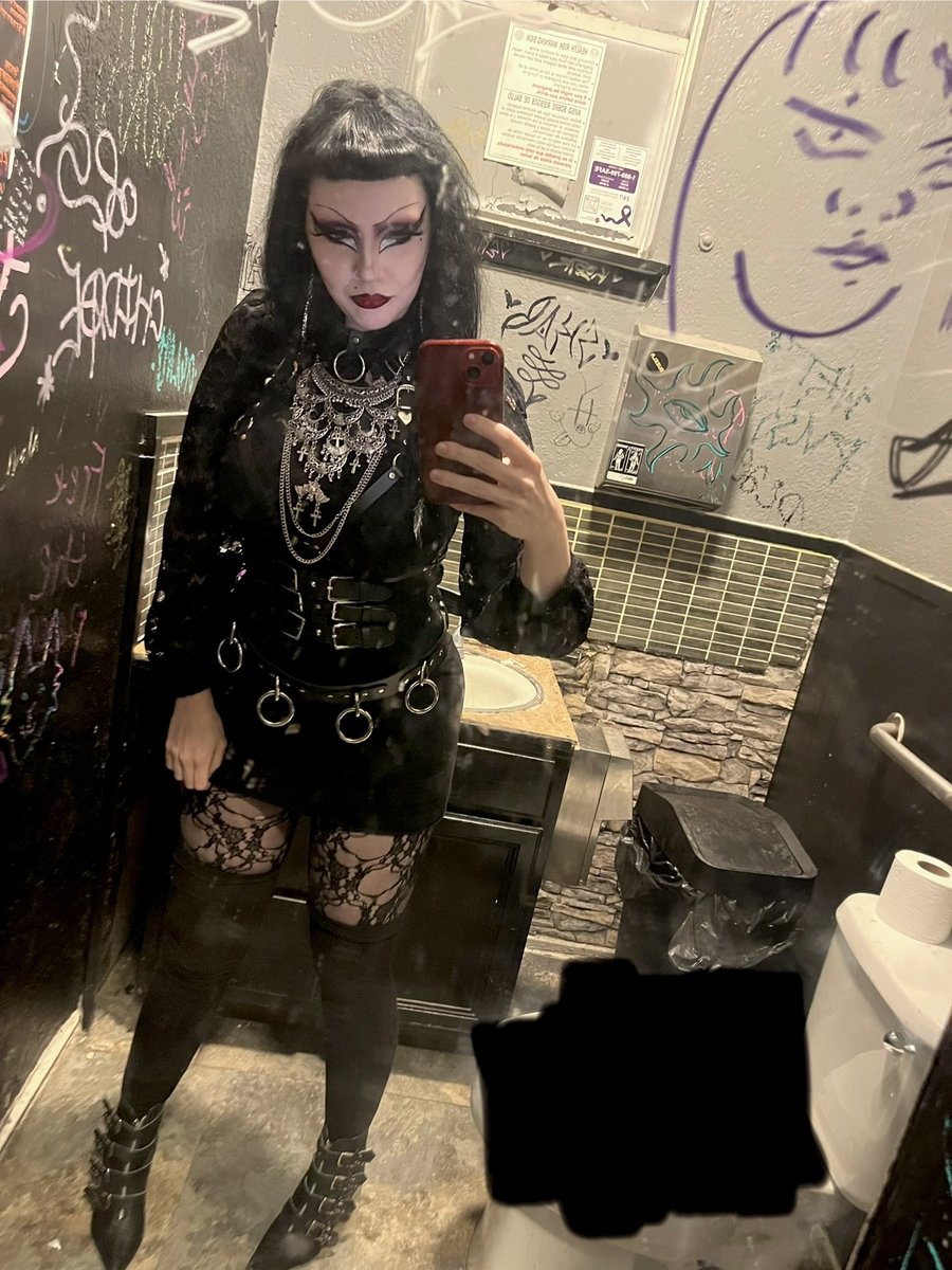 polly styrene tweet media