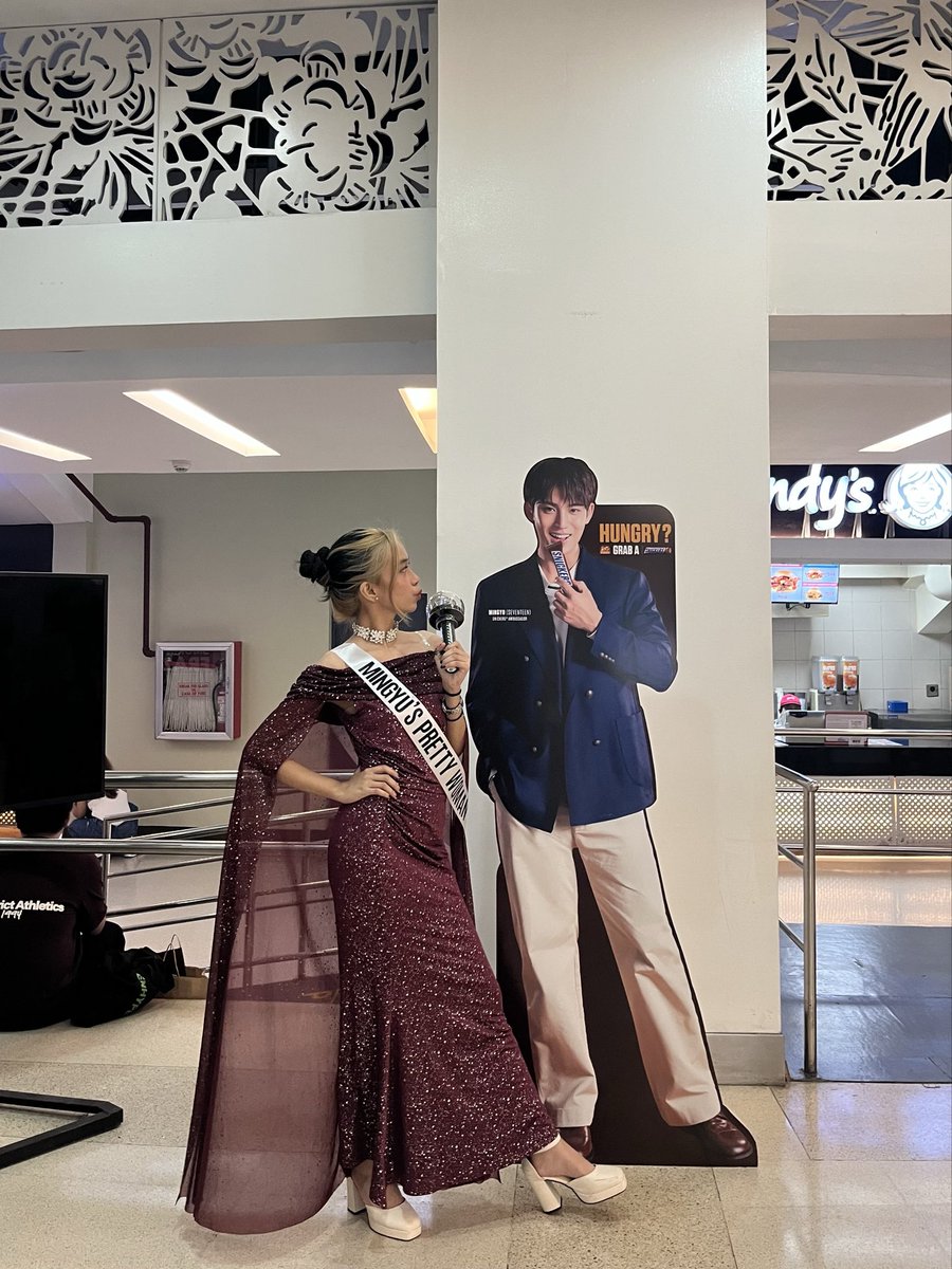 jeoyangi's tweet image. MINGYU READY KA NA BA MAKITA AQ?

#SNICKERSwithMINGYU