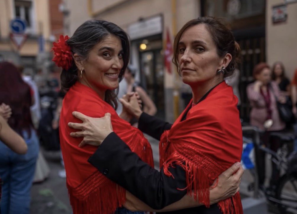 Gustavo Pecoraro 🇪🇸🏳️🌈🇦🇷 #LaPeco 💚🔻 tweet media