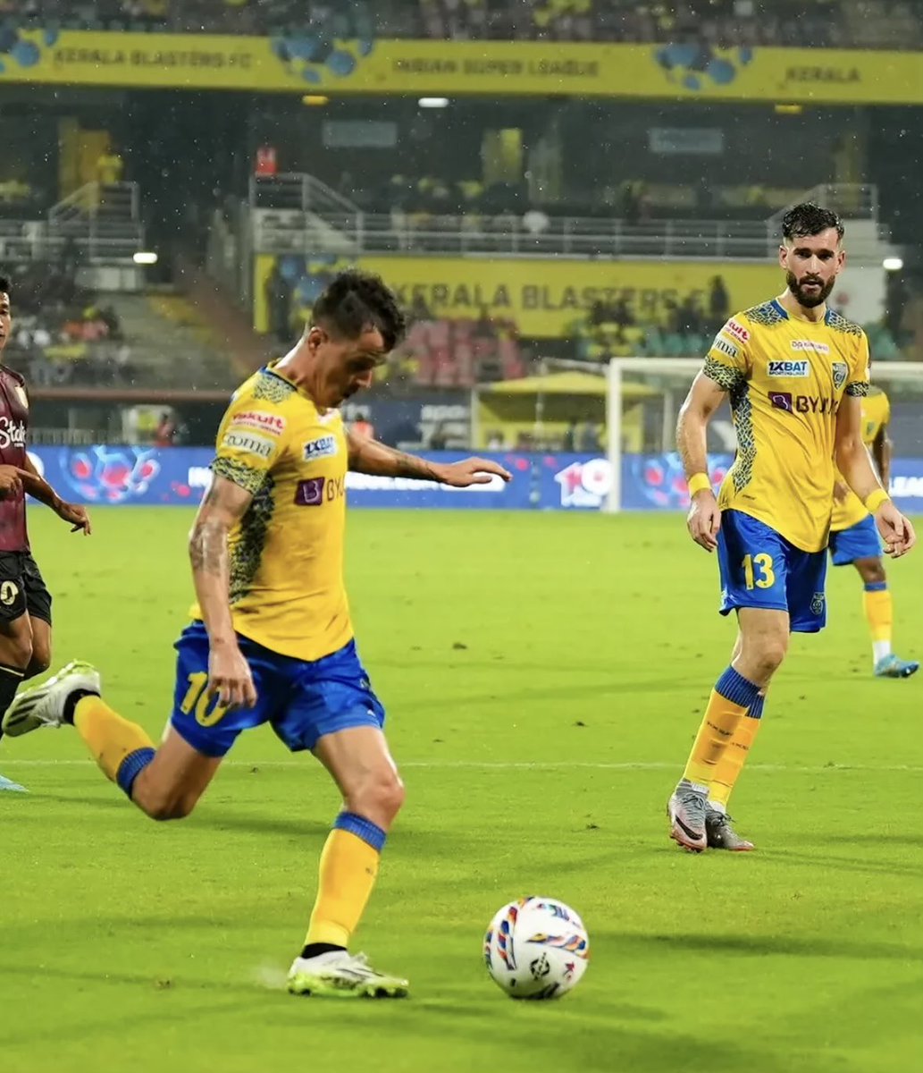 BlastersZone's tweet photo. 🎙️| David Català: “I miss this kind of character of leadership inside the pitch, who can lead the players. They are very good guys, very good players, very good professionals. But it’s true that I miss this kind of player that can have this leadership; even outside the pitch. https://t.co/Hfj383gJTp
