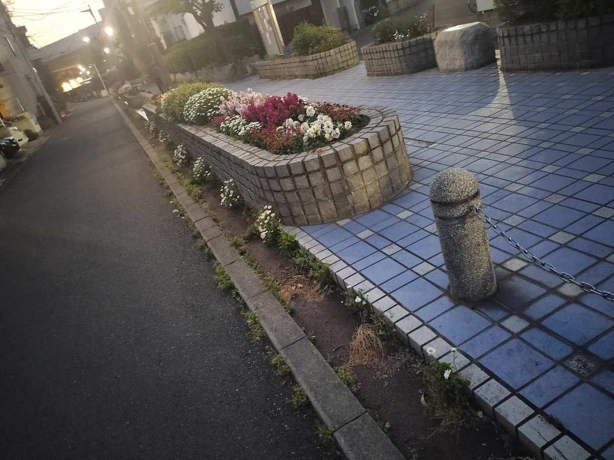 青山雅士＠4月13日発売『ラストで君はゾッとする２』 tweet media