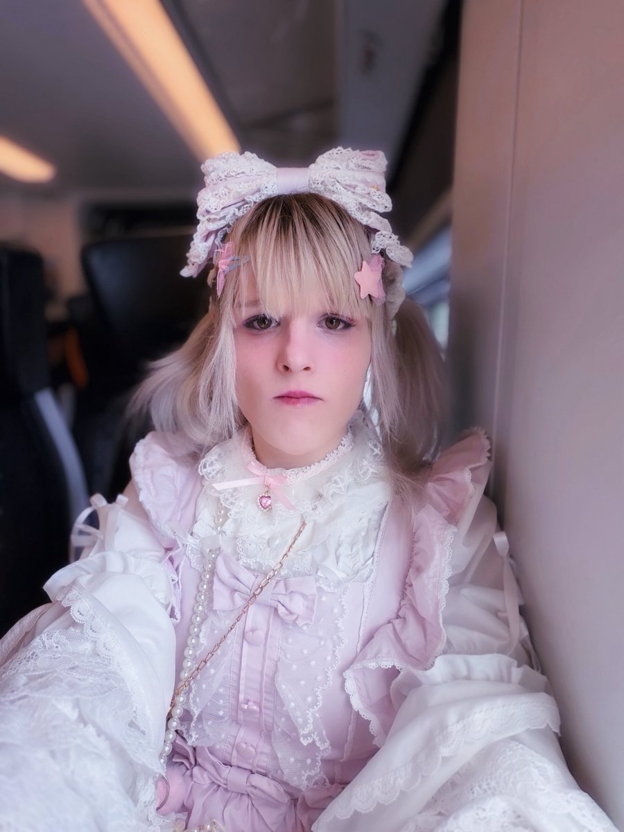 † lucia scarlet 🩸 tweet media