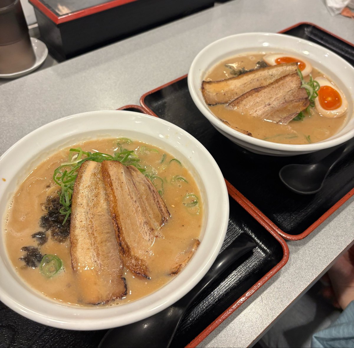 5nn_rn's tweet photo. #ラーメンチャレンジ神戸
680円！節約飯 https://t.co/Ka1gRR82at