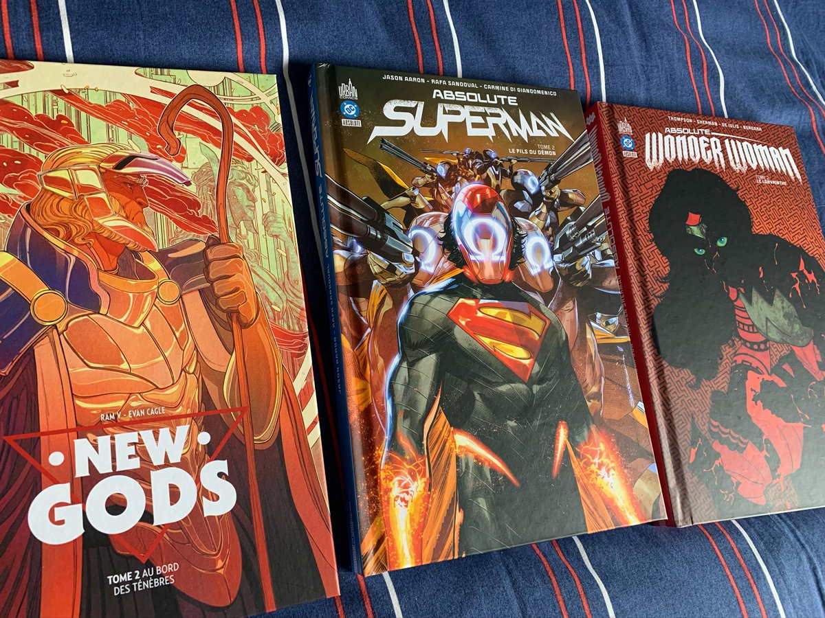 DC Daily Planet tweet media