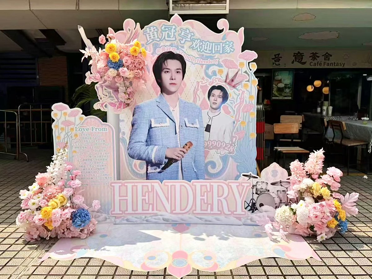 StandByHendery China tweet media