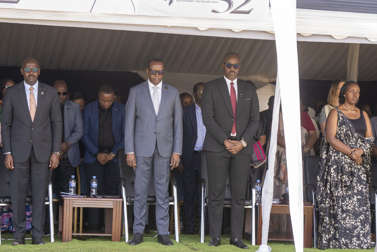Ku rwibutso rwa Jenoside yakorewe Abatutsi rwa Kiziguro mu Karere ka ...