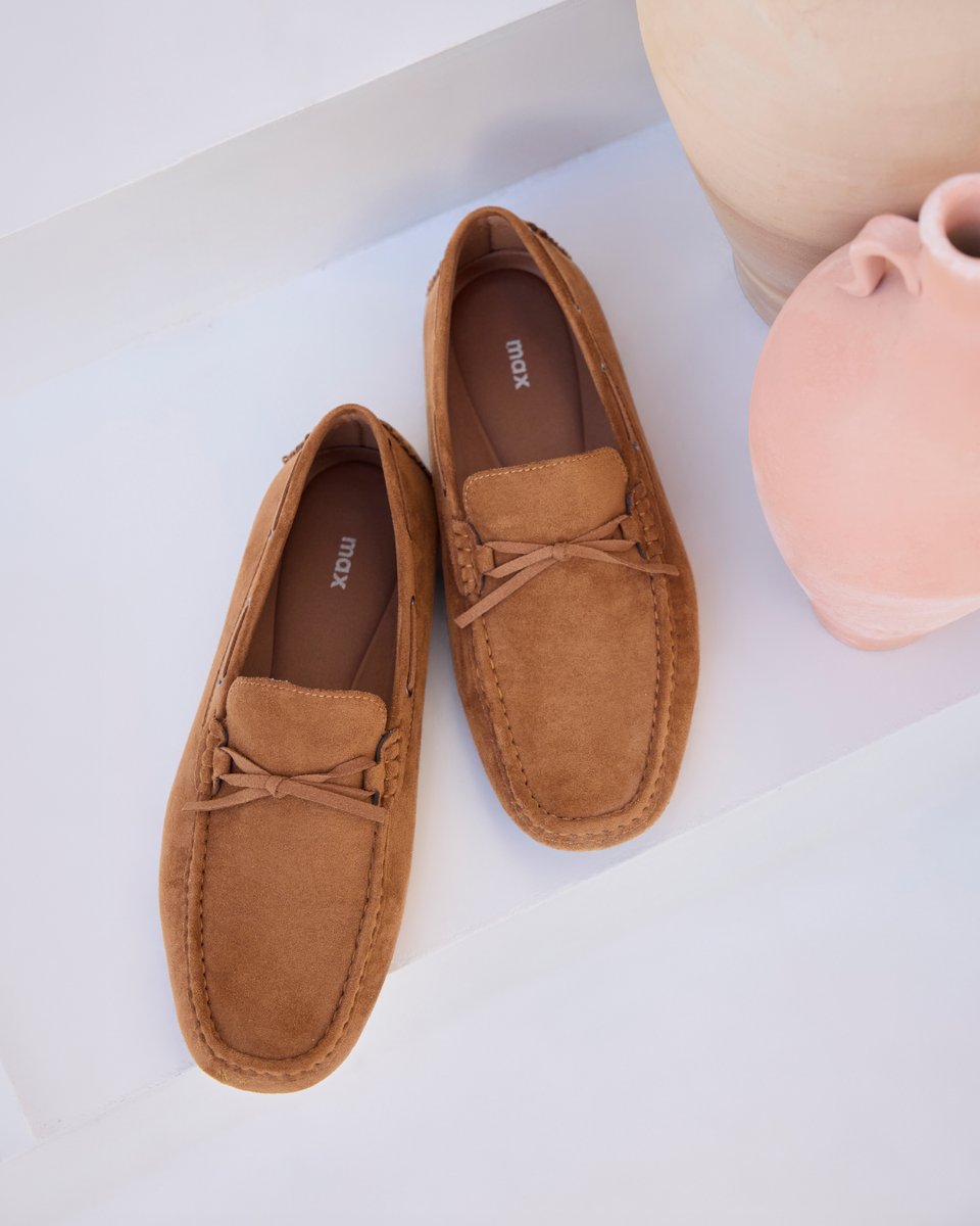 maxfashionMENA's tweet image. If it doesn’t start with this, it’s not finished.
Bags, sunglasses, and loafers designed to define the entire look.

#MaxFashion #NewCollection #SummersDressing #ElegantStyle