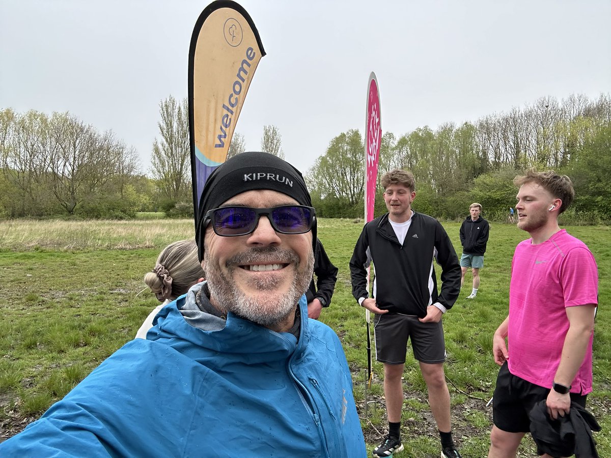 PeterEdwards27's tweet photo. After last week’s spot of tourism it was back closer to home for my 200th @parkrunUK with a trip to @colwickparkrun and ducks real and not real 🦆
Nice and easy run @RunComPod with that there @Marathon_Mcr next week (have I mentioned that before?).
#yourweekendruns
#TeamMind https://t.co/qK4bIMOUr5