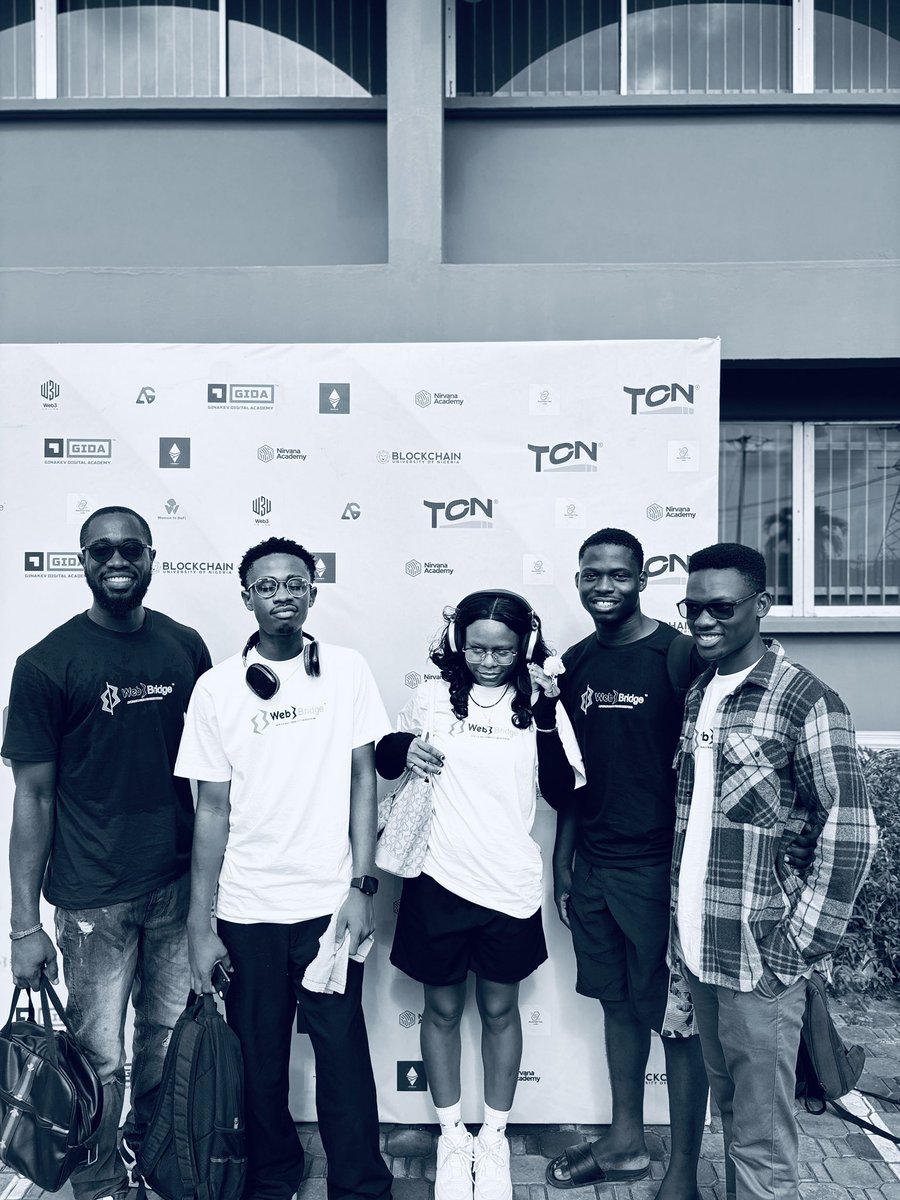 ab_undance's tweet image. me ft some cool guys hacking @monad blitz Lagos!

@Web3Bridge @levdev_ojukwu @mark_ojukwu @oyedele_io