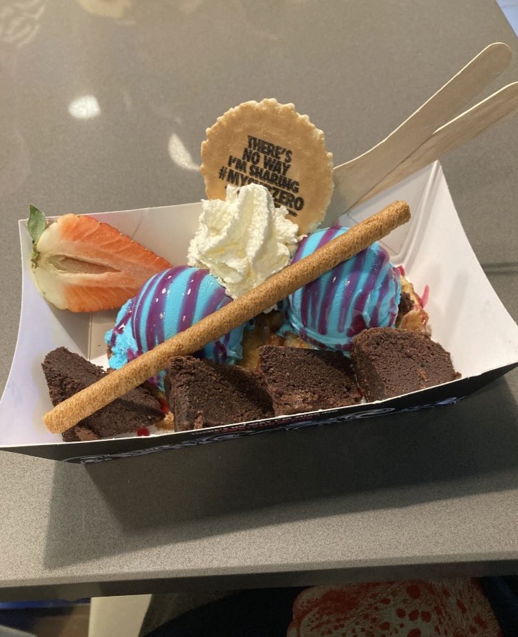 AxolotlKittyCat tweet media