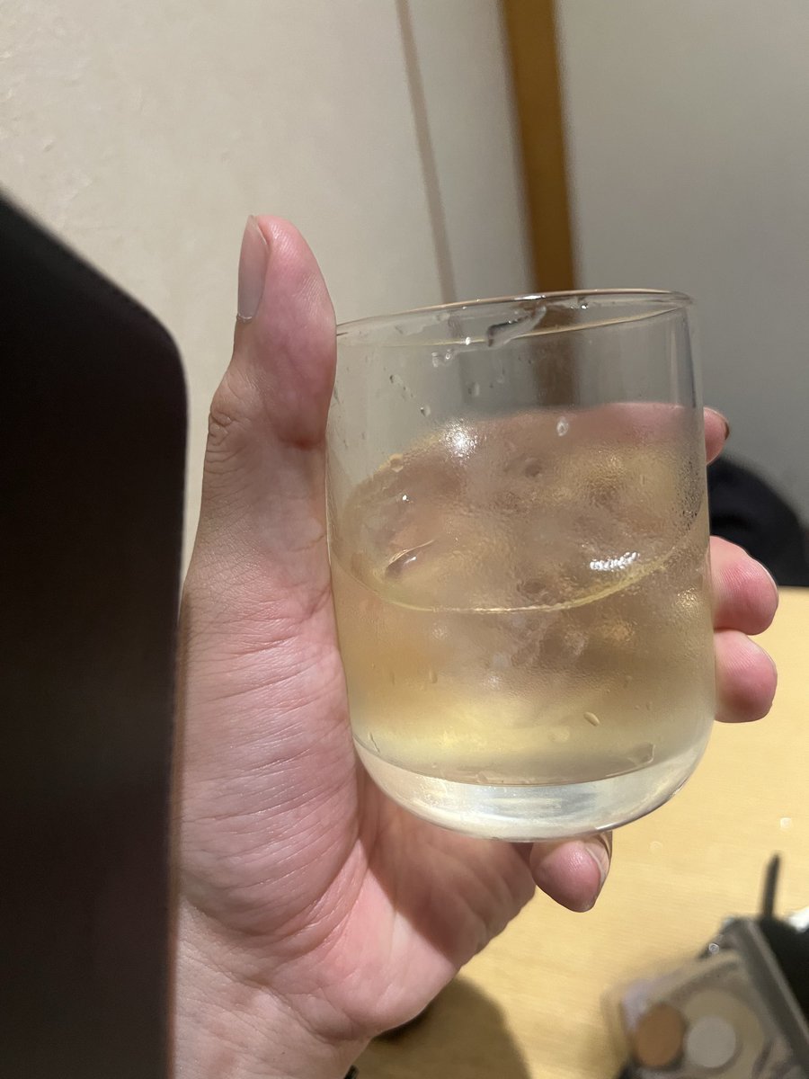 うか💬ﾌﾙﾄﾗ「ｲﾃｯ」助かる部 tweet media