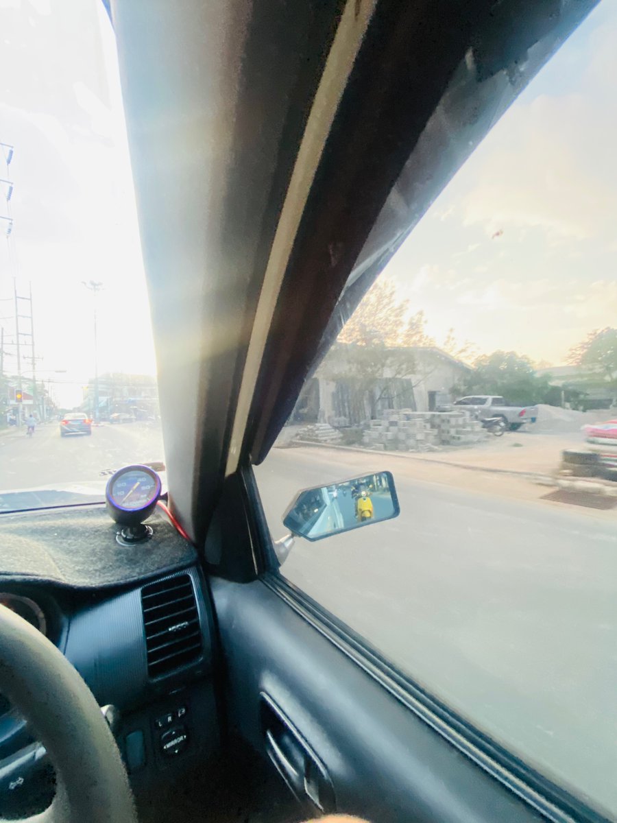 เด็กชาย tweet media