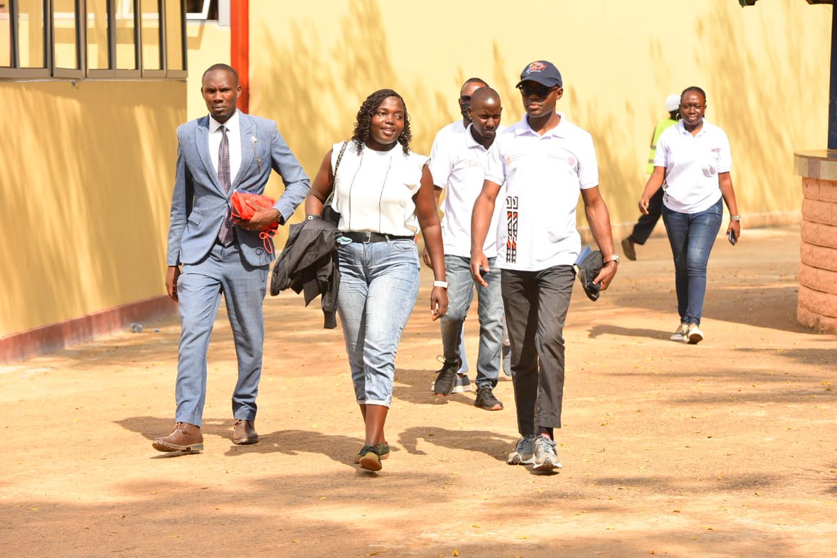 Rotaract District 9214 tweet media