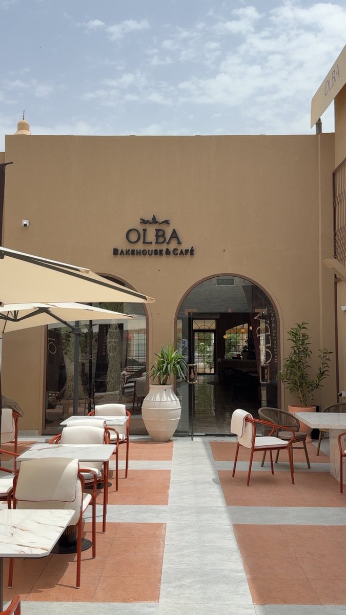 riyadh_is_here's tweet image. OLBA 
Bakehouse &amp;amp; Cafe

بيكري 🥐 قهوة مختصة☕️

جديد حي الحمراء 😍 و أكبر بيكري في شرق الرياض👏🏻

جلسات داخلية وخارجية و علوية
جلسات حديقة خلفية

الافتتاح اليوم 🥳
📍الموقع

maps.app.goo.gl/iQtpKazjvJJ7d7…