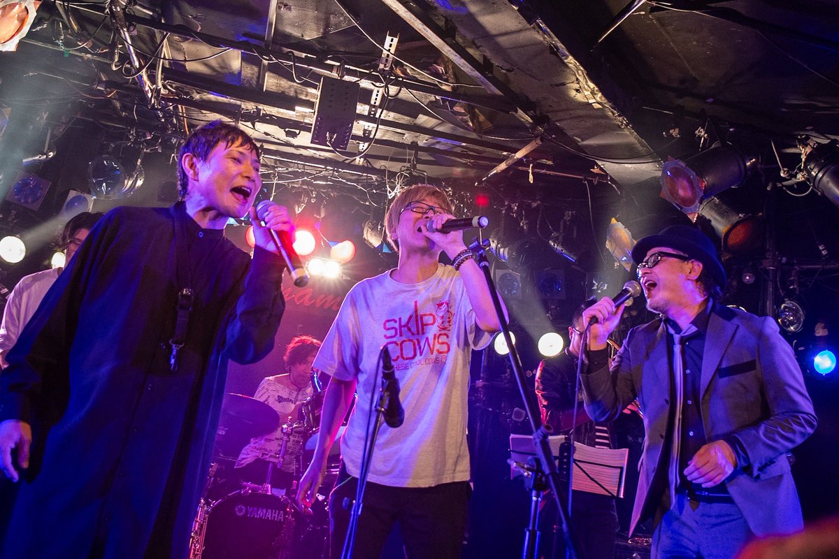 ブリテン tweet media