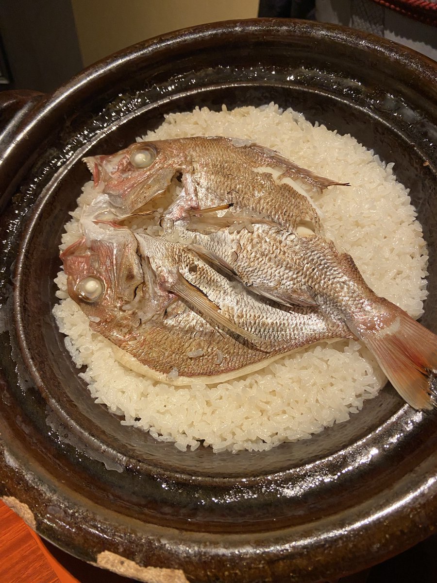 MyAngelLabo's tweet photo. 先日西梅田の #禅園 という日本料理屋さんで大学の先生と一般病院 #薬剤師 さんと私達で食事をした。「普段の実務を #臨床研究 に結びつけよう」と盛り上がった。食事はどれも美味しく鯛めしのお持ち帰りが嬉しかった。 https://t.co/RueSgiK1Cl