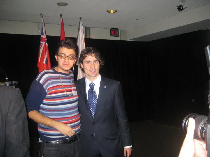 Arash Azizi آرش عزیزی tweet media