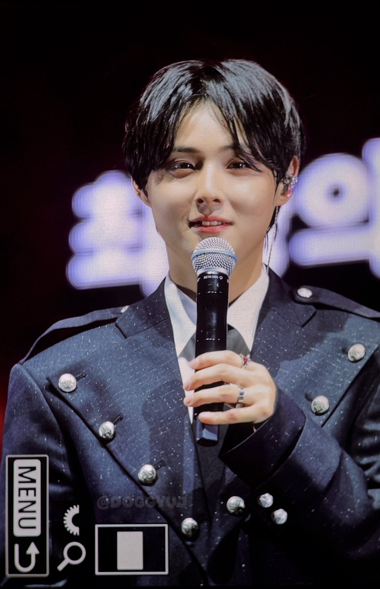 독규_J tweet media
