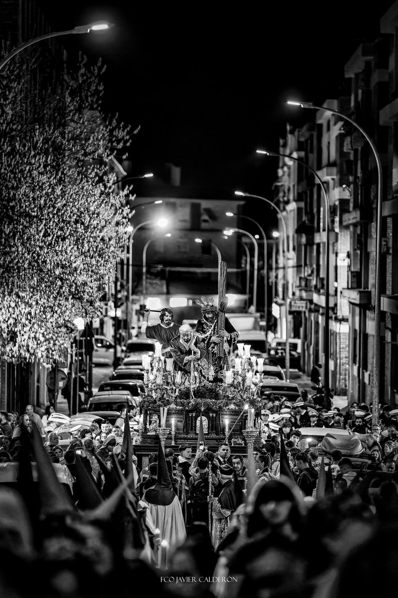 La cuesta. 

<a href="/Hdadlaocordoba/">Hermandad de la O</a> 
<a href="/AMCRISTODGRACIA/">AM Cristo de Gracia</a>