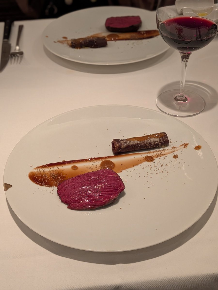 ころねん🏝️ tweet media