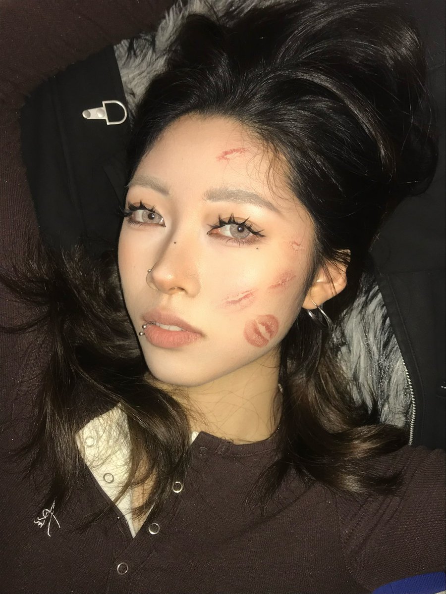 somewherewuuuu's tweet photo. 玛雅人欠我一次世界末日 https://t.co/h4gcpIAY7X