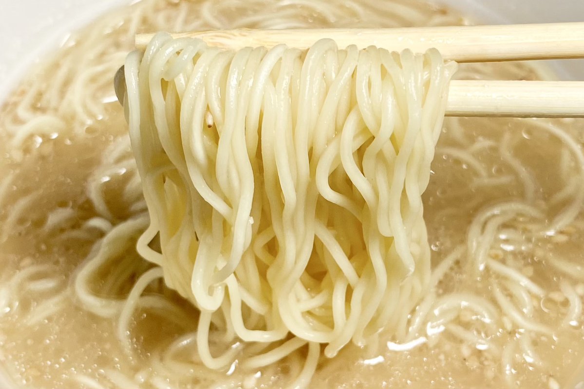 カップ麺研究家 taka :a tweet media