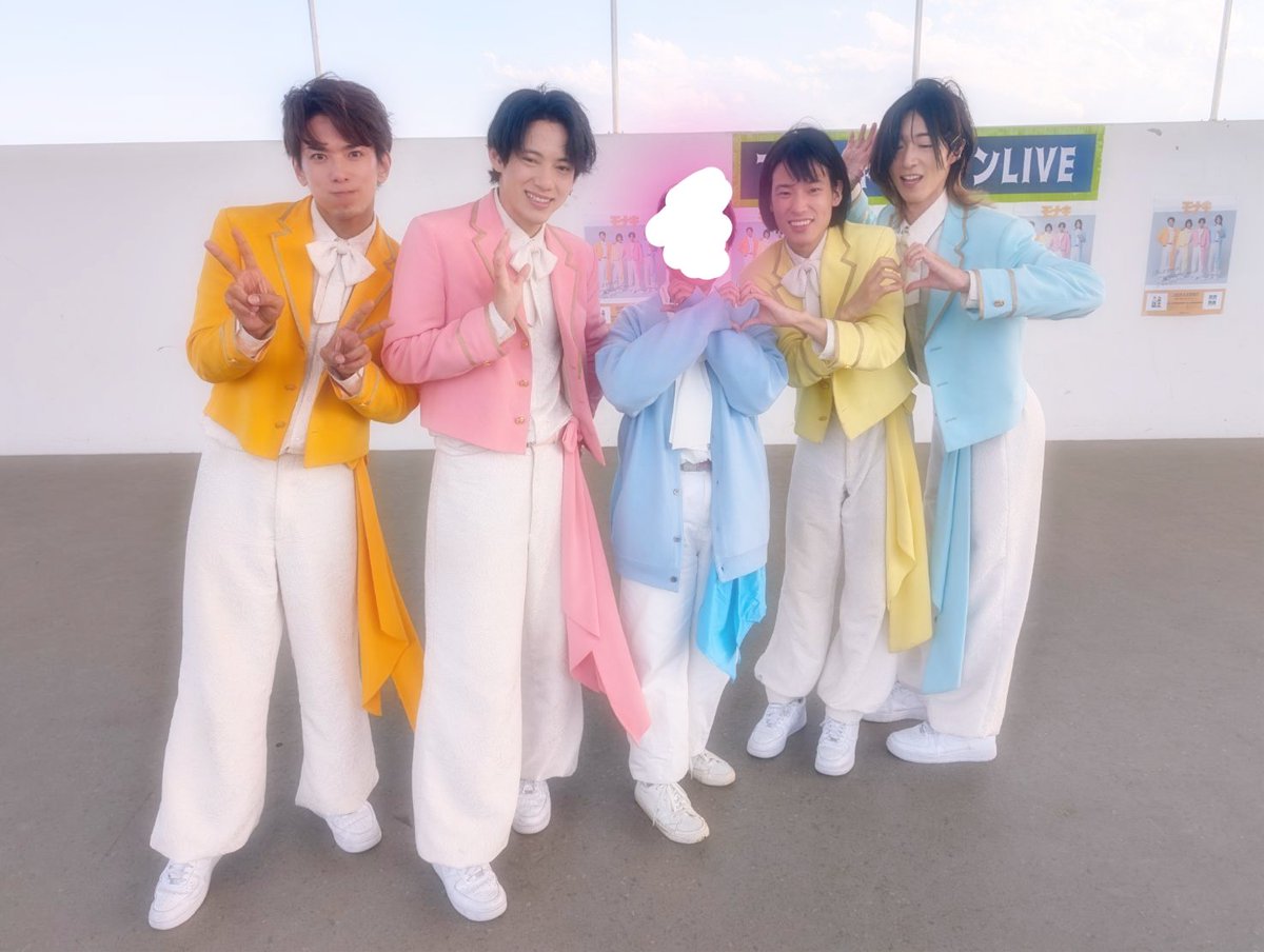 ひゅま🩷💙モナカマ tweet media