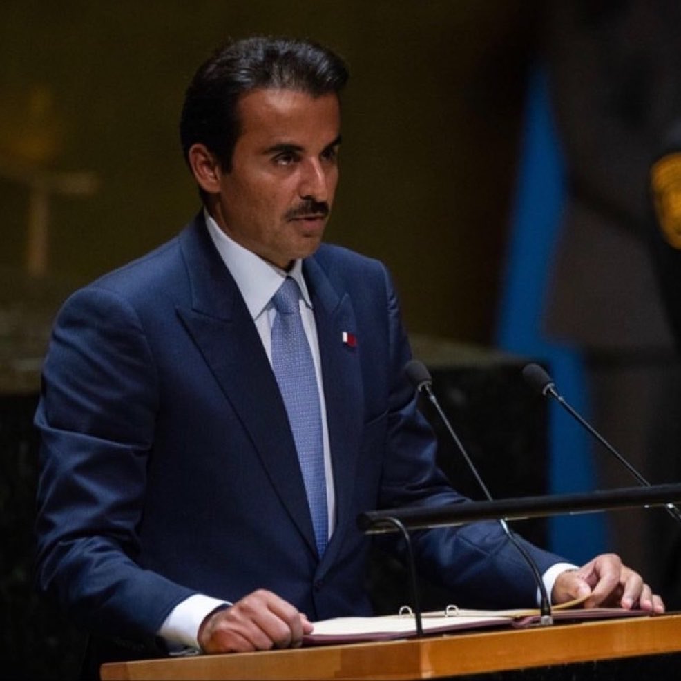 AliAlmslmani's tweet photo. عينه على البلد .. وقلبه على شعبه ♥️🇶🇦
#ماخفي_أعظم https://t.co/Xe3ZcENiq1