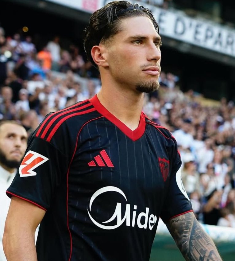 PotroDeLebrija tweet media