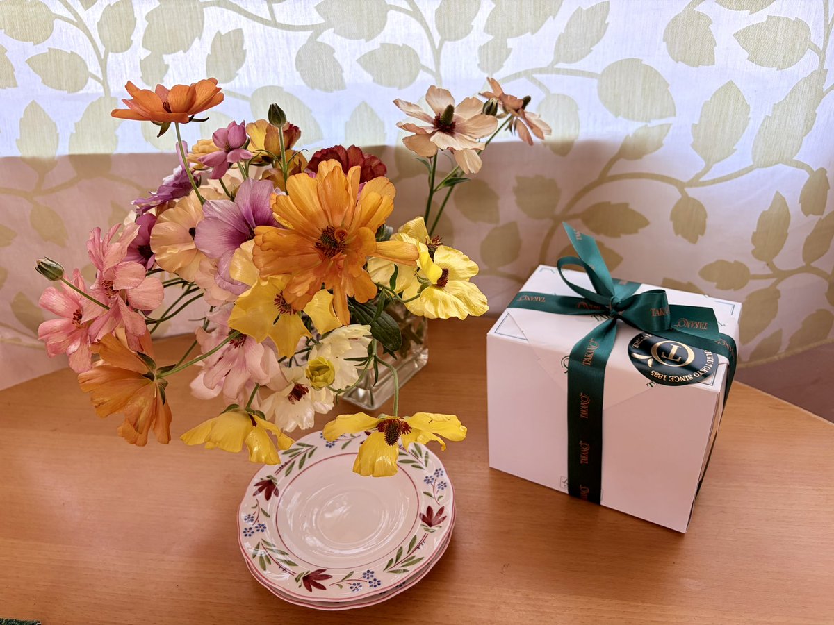 𝕁𝕠𝕙𝕟𝕟𝕪𖧷 ℍ𝕖𝕒𝕣𝕥𝕒𝕣𝕥 tweet media