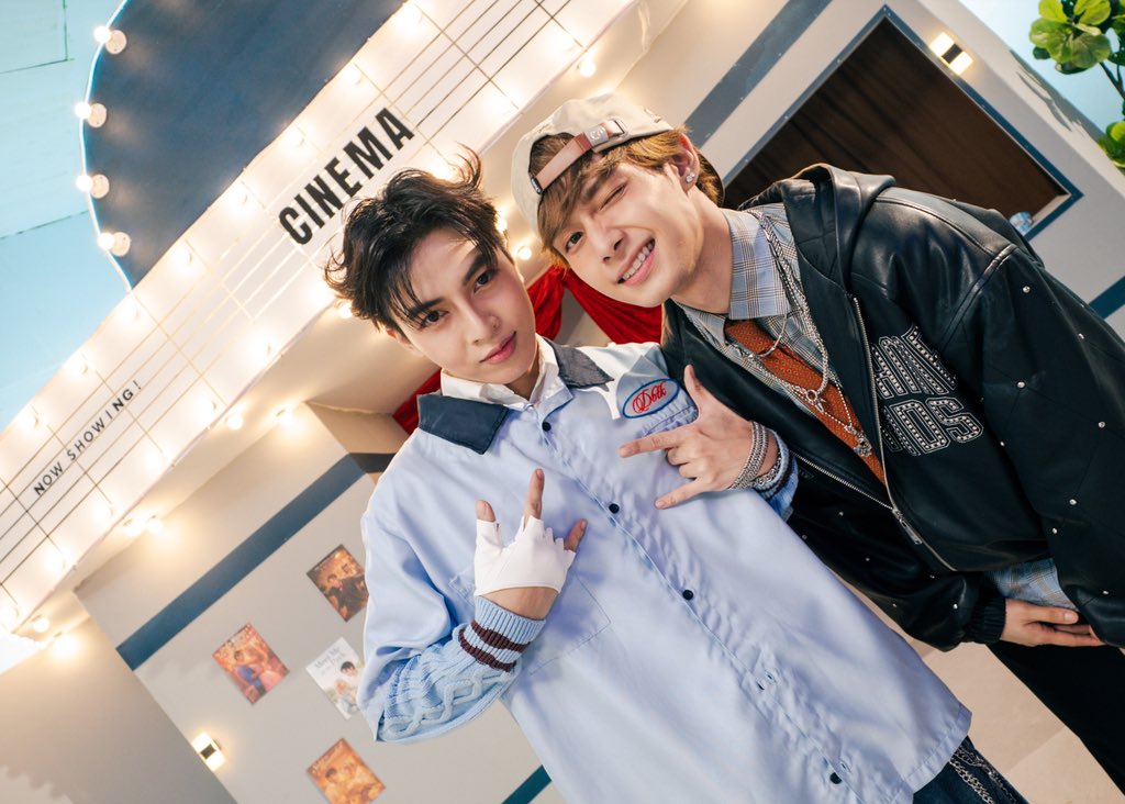 vxonofficial's tweet photo. VXON - ‘pelikula’ Official Music Video [Behind the Scenes]

Watch pelikula Official MV:
🔗 https://t.co/SA85KSaCXF

Stream VXON 2nd Album [Pasakalye]
🔗 https://t.co/QTIKNTIgzR

#VXON #VXONPasakalye #VXON_pelikula https://t.co/SRLThnOijI