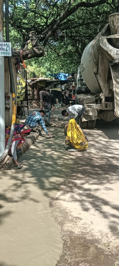 ArtiChawlaBjpRN's tweet image. राजेंद्र नगर वार्ड संख्या 141

ओल्ड राजेंद्र नगर के 20B, NEA ब्लॉक में RMC पैच वर्क का कार्य पूर्ण किया गया।
इससे आवागमन और अधिक सुगम होगा तथा क्षेत्रवासियों को सुविधा मिलेगी।

मेरा वार्ड… मेरा परिवार ❤️

— डॉ. आरती चावला
निगम पार्षद, वार्ड 141, राजेंद्र नगर

#Ward141