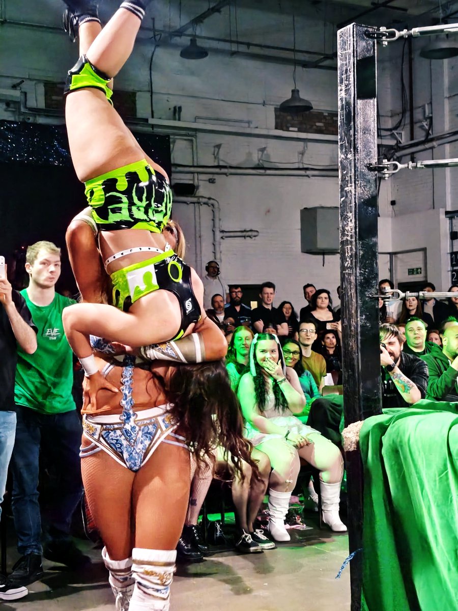 LeDernierRangFR's tweet photo. Had soooo much fun at @ProWrestlingEVE last night! Thank you for all the kindness and sweet words. See you all in august! ❤️ https://t.co/kEkAC5Qa8V