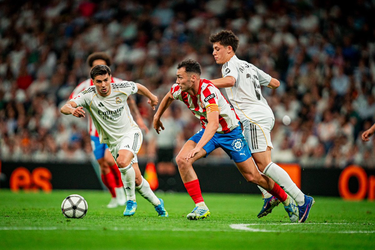 Arnaueti4 tweet media