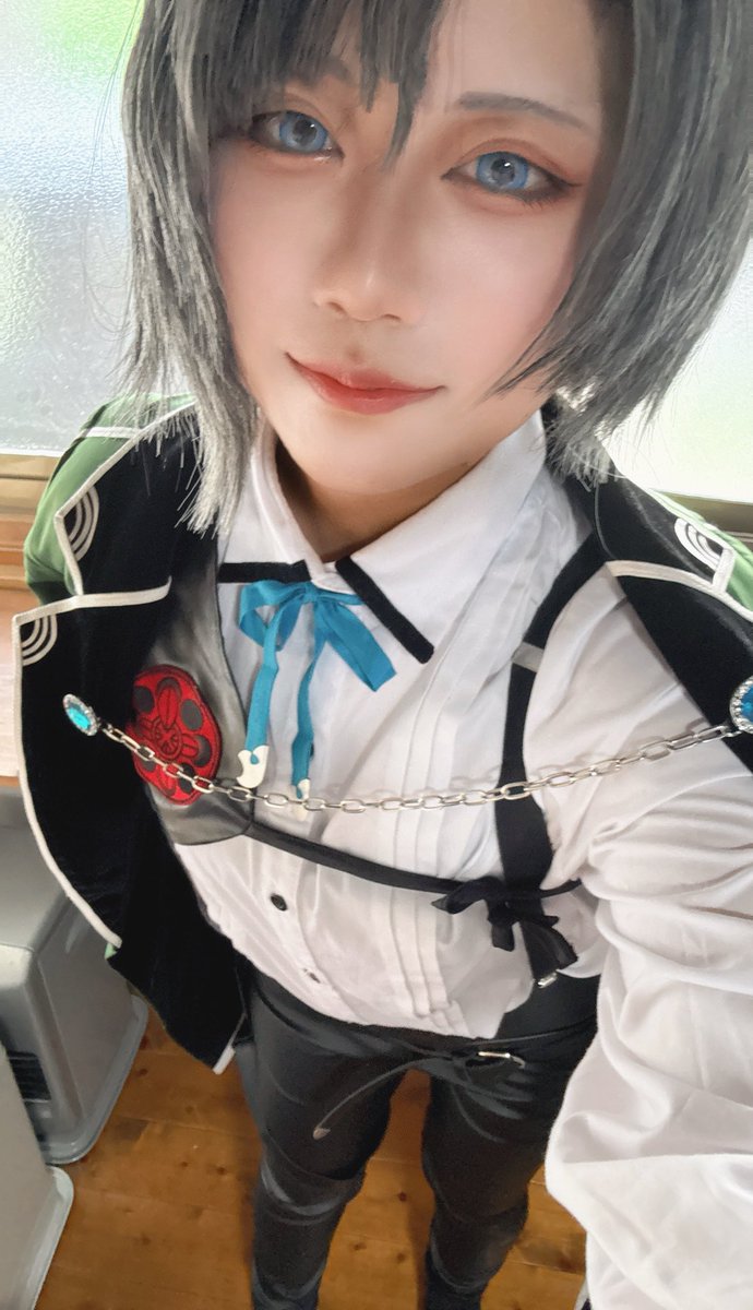 るりも tweet media