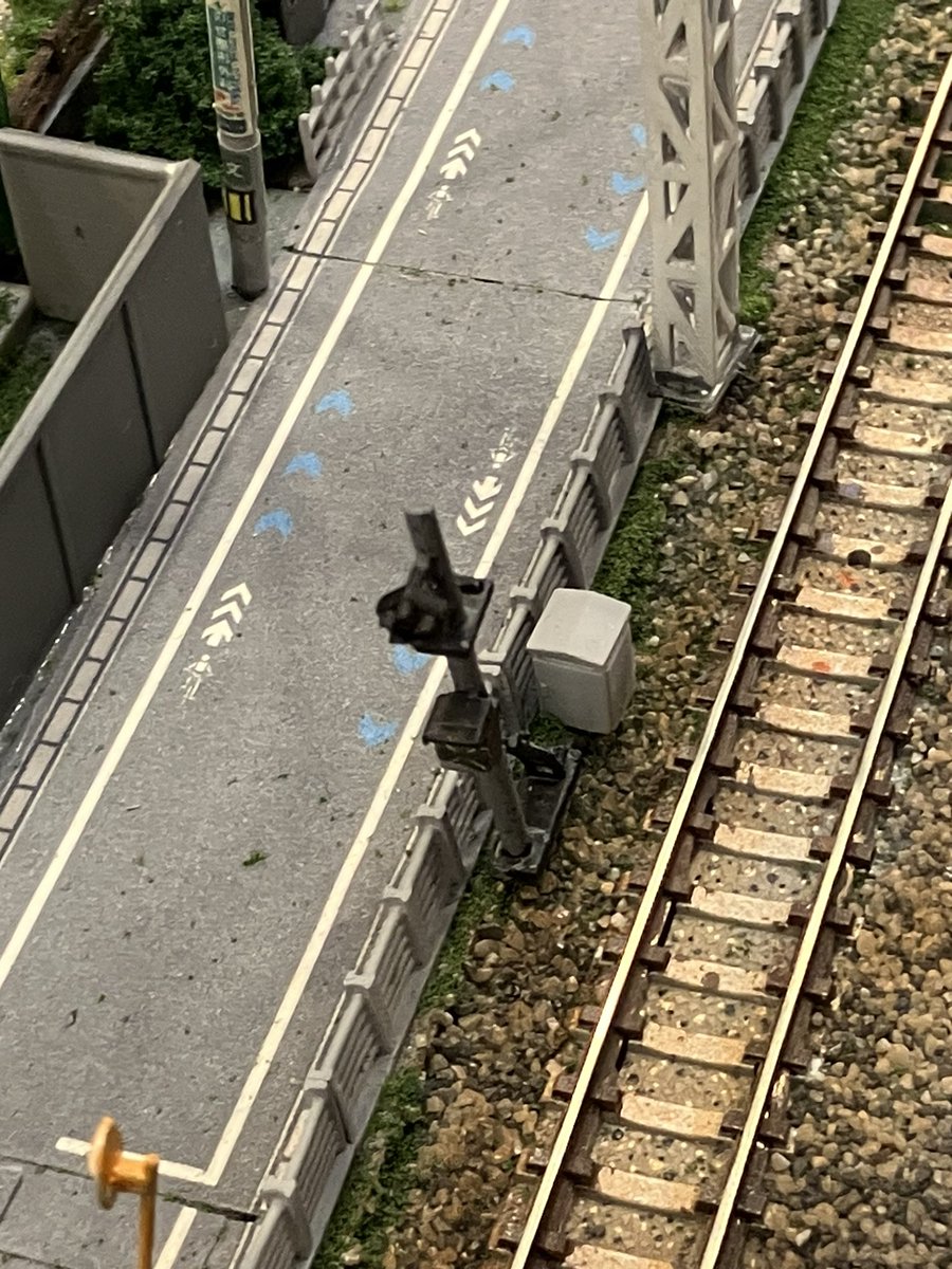 あおぞら電車 tweet media