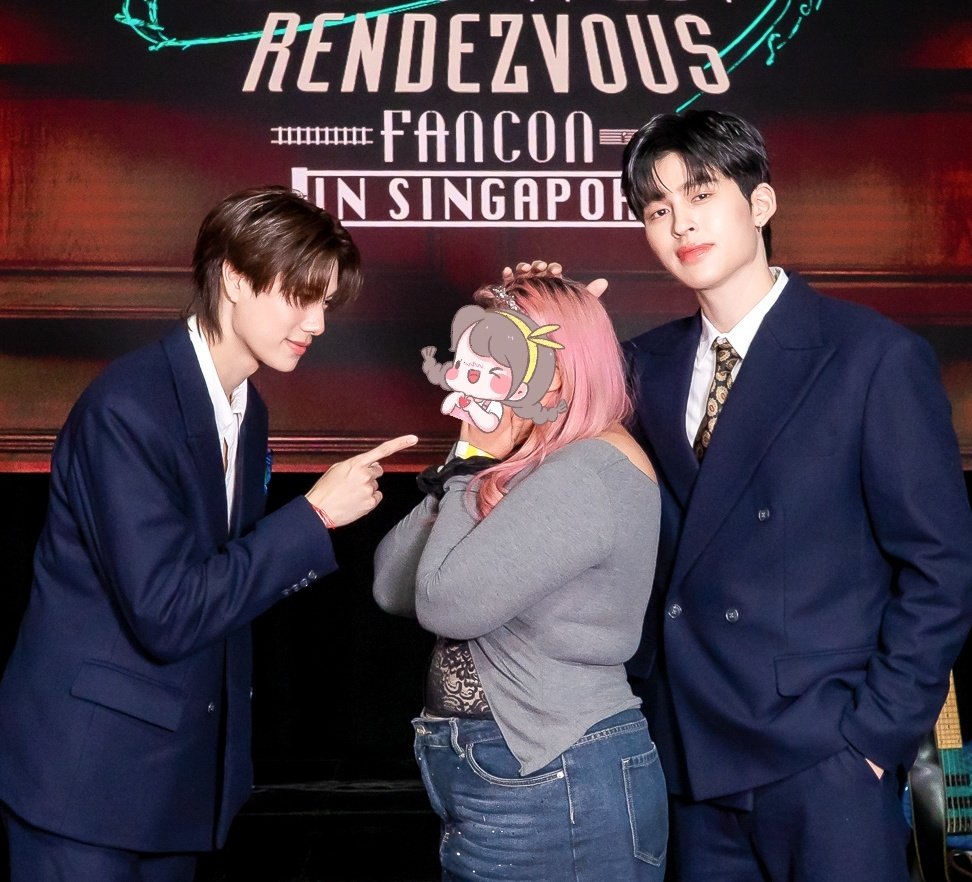 Nan_Natalie tweet media